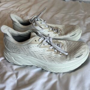 HOKA Clifton 9